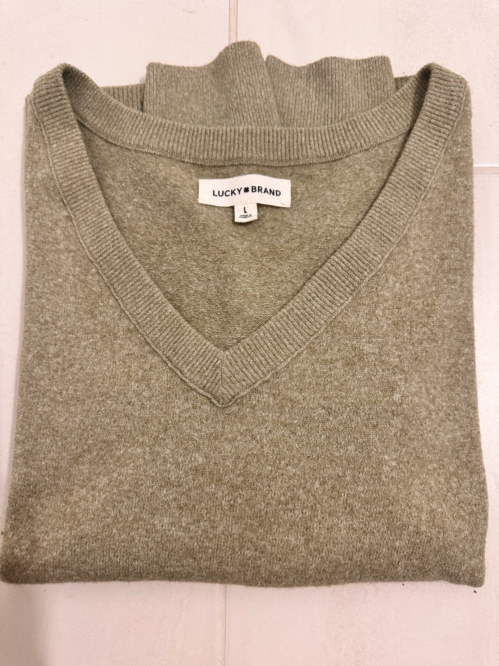 Lucky Brand V-Neck Sweater Size Large